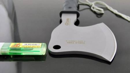 Топор F-01 +компас, нитки, иголки