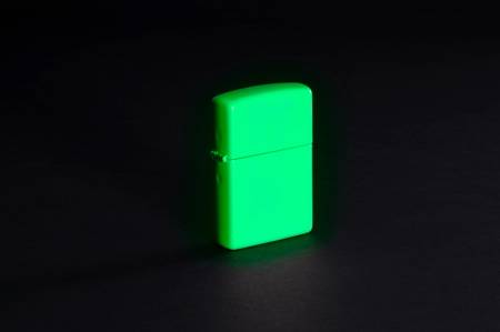 ЗАЖИГАЛКА Zippo бензиновая Classic Glow In The Dark 49193